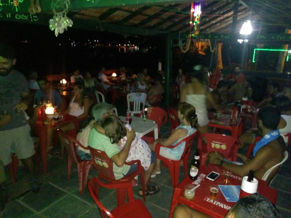 Pousada Mar De Aracatiba Praia de Araçatiba Екстериор снимка